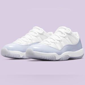 Women’s Air Jordan 11 Retro Low “Pure Violet” Size 12